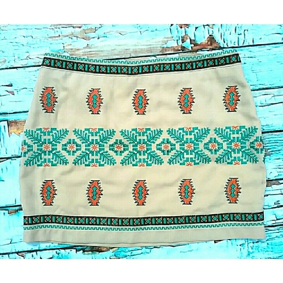 Ya Los Angeles Dresses & Skirts - 5 for $10 Ya Los Angeles Mini Skirt Aztec Southwestern Embroidered size L